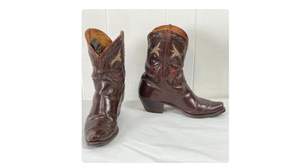 Acme Pee Wee inlaid cowgirl boots