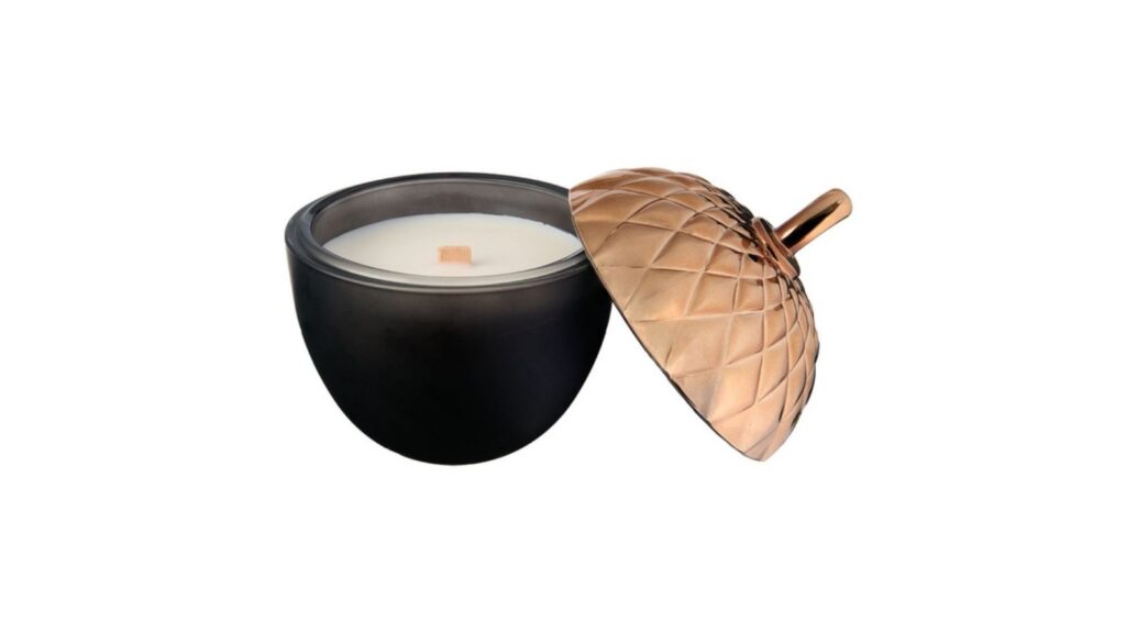 Acorn candle