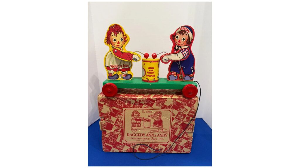 Fisher-Price Raggedy Ann and Andy pull toy