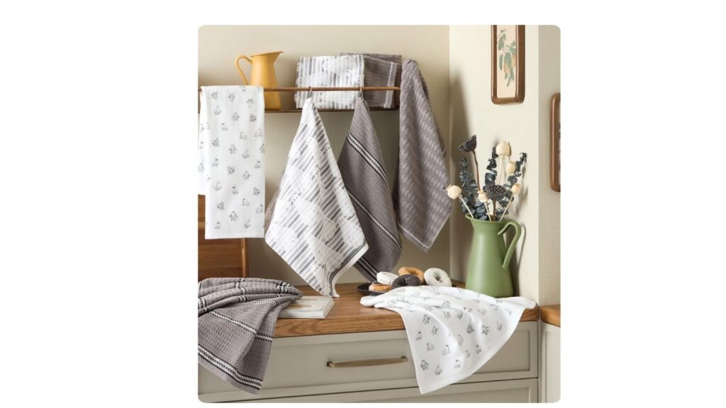 Halloween and harvest kitchen towels