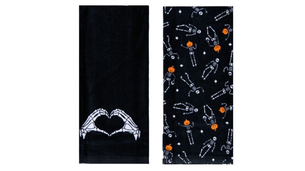 Halloween kitchen towels