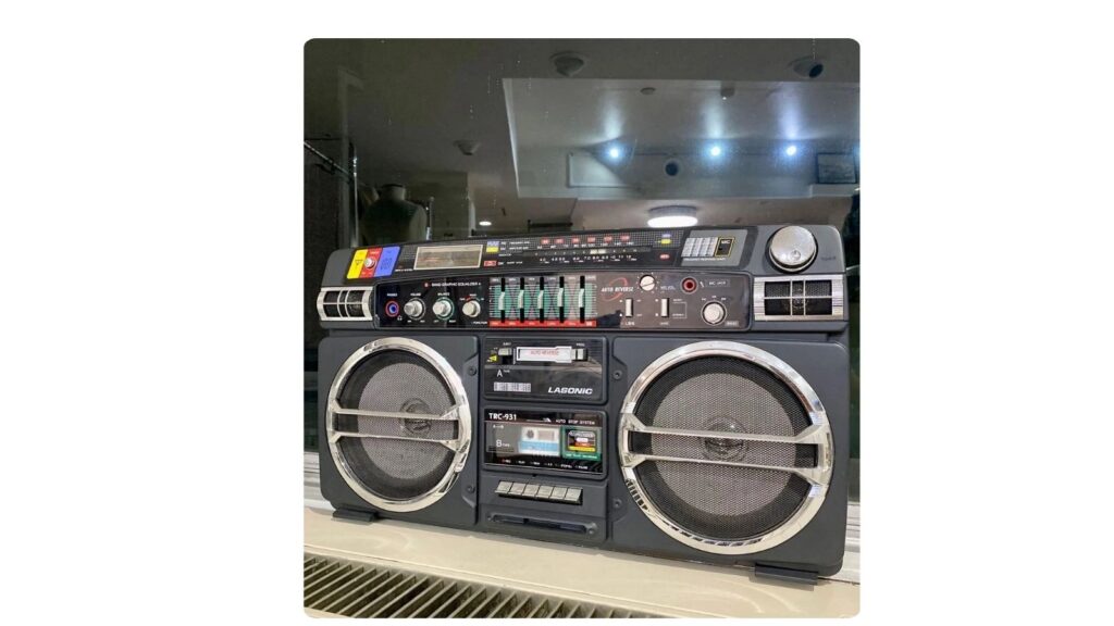Lasonic TRC-931 boombox