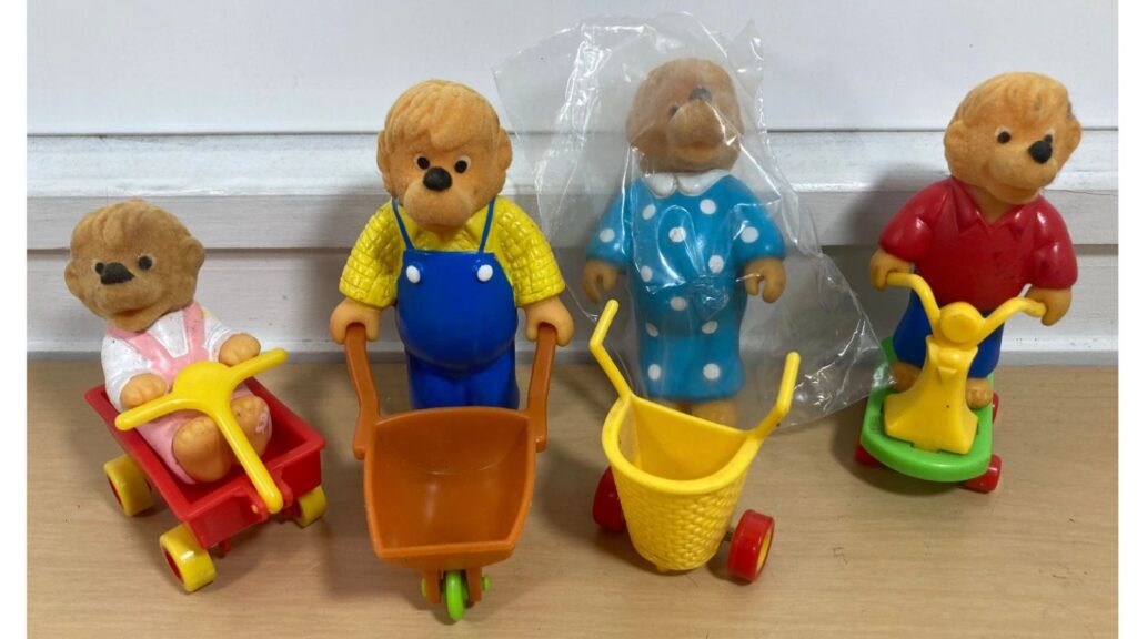 McDonalds Berenstain Bears Happy Meal toys