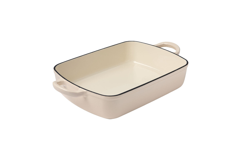 Cream Crofton cast iron roasting dish