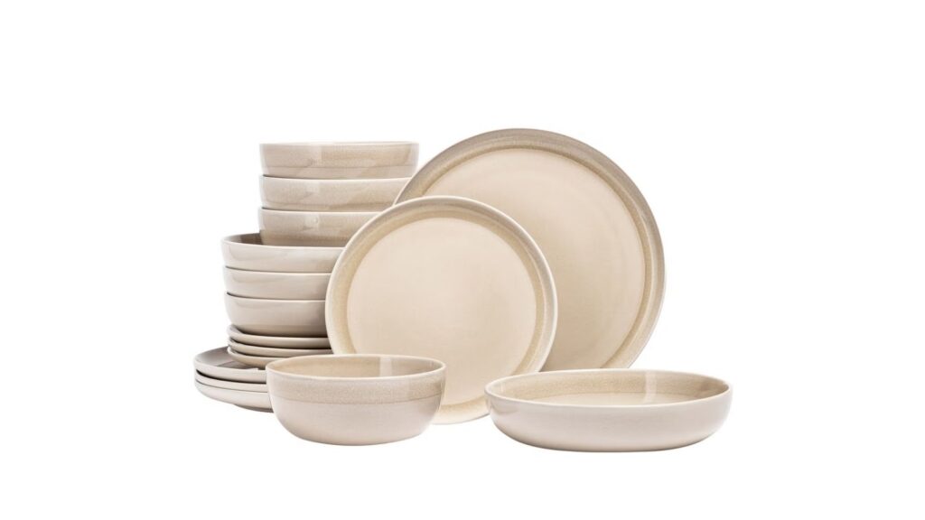 dinnerware set
