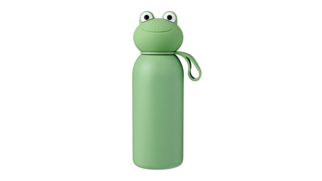 frog drinking bottle