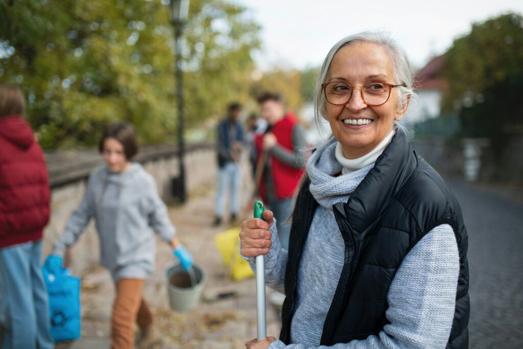 Social and community service program manager