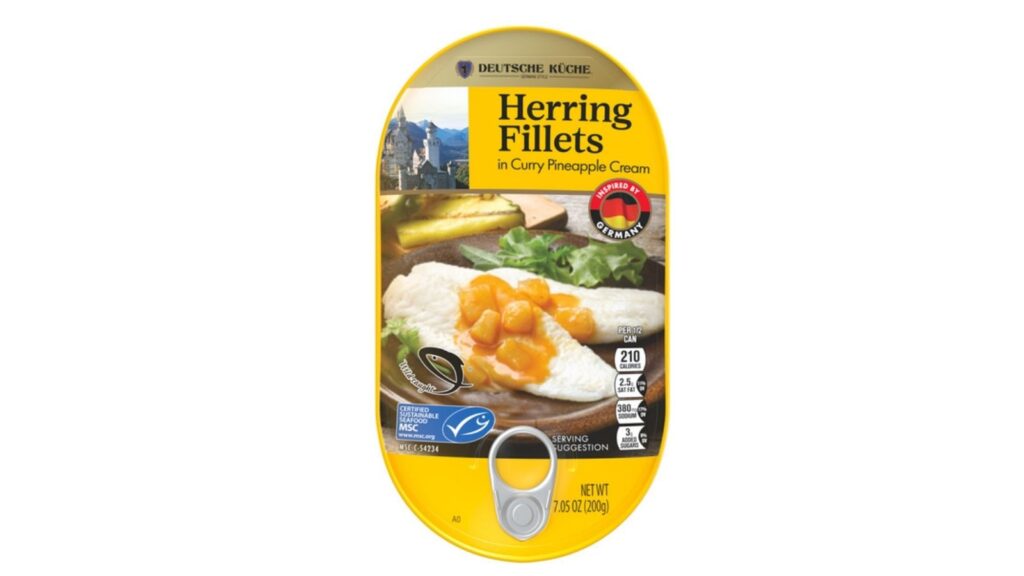 herring fillets in curry pineapple cream