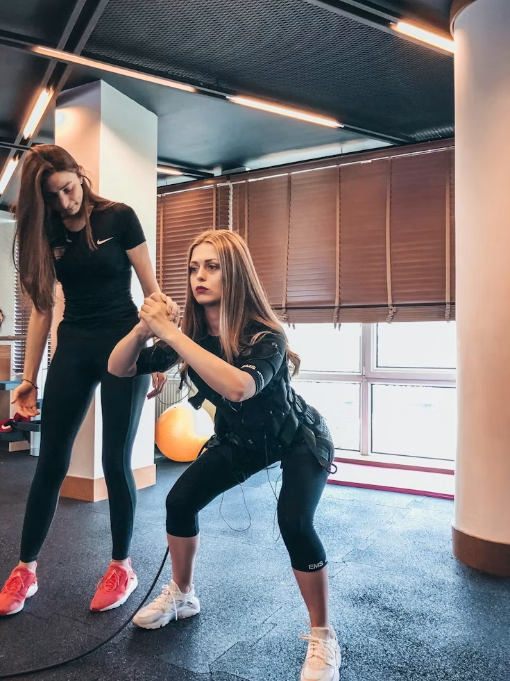 Learn why fitness professionals rely on evidence-based education to support movement rehabilitation, improve exercise practices, and guide clients.
