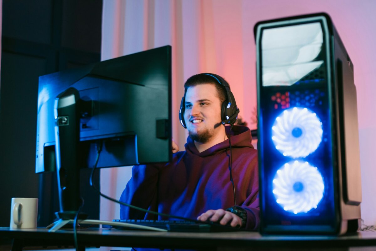 man working at desktop