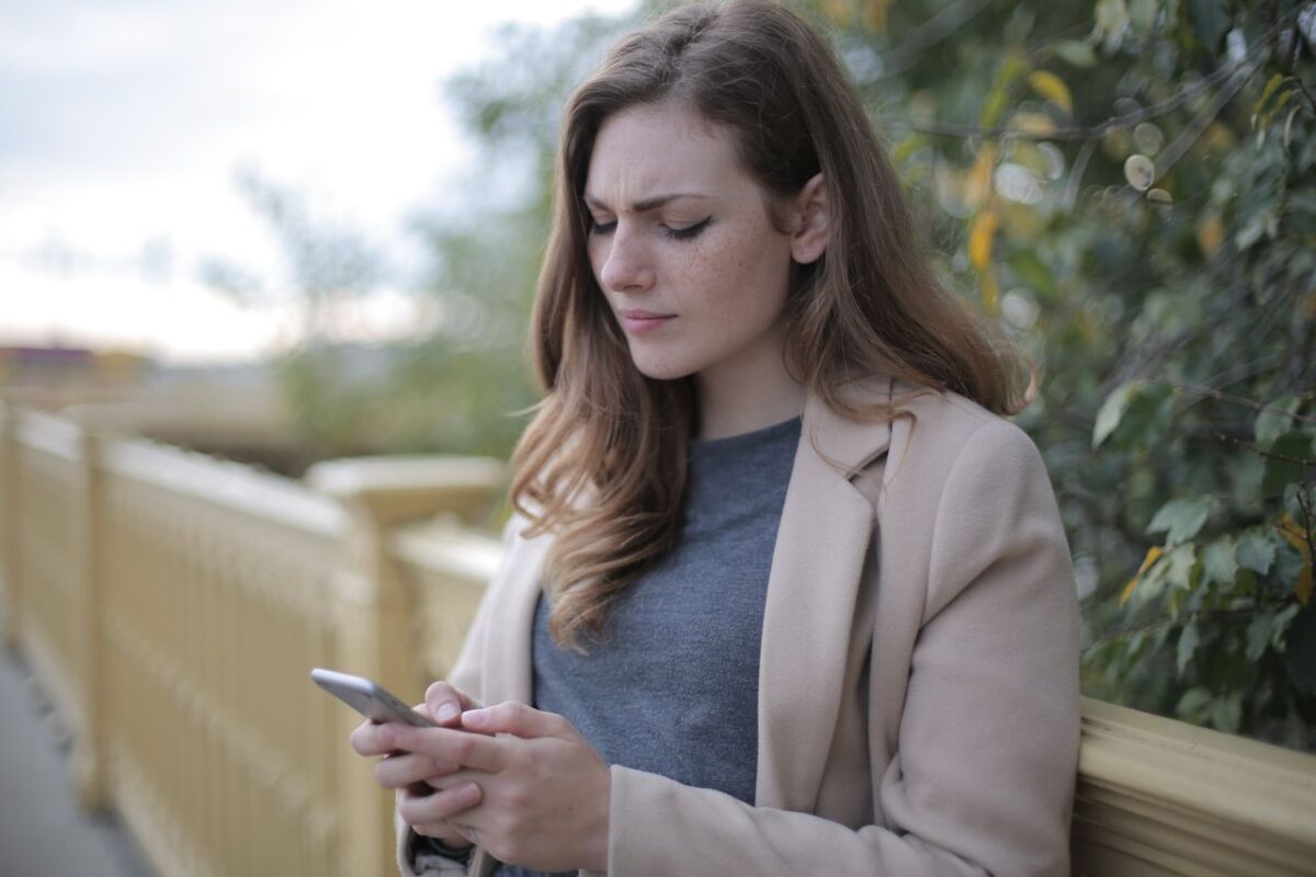 Learn how to review your deleted X posts and explore different ways to find content you previously shared on X.