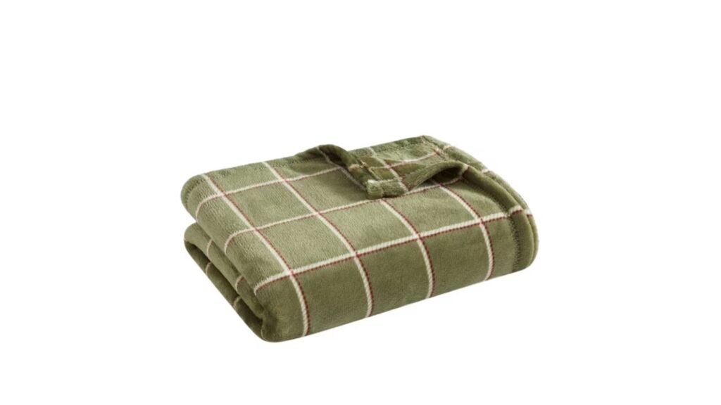 plush throw blanket