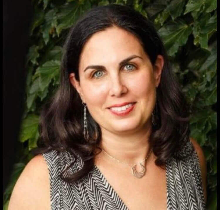 Rachel Teichman, an author for Wealthysinglemommy.com.