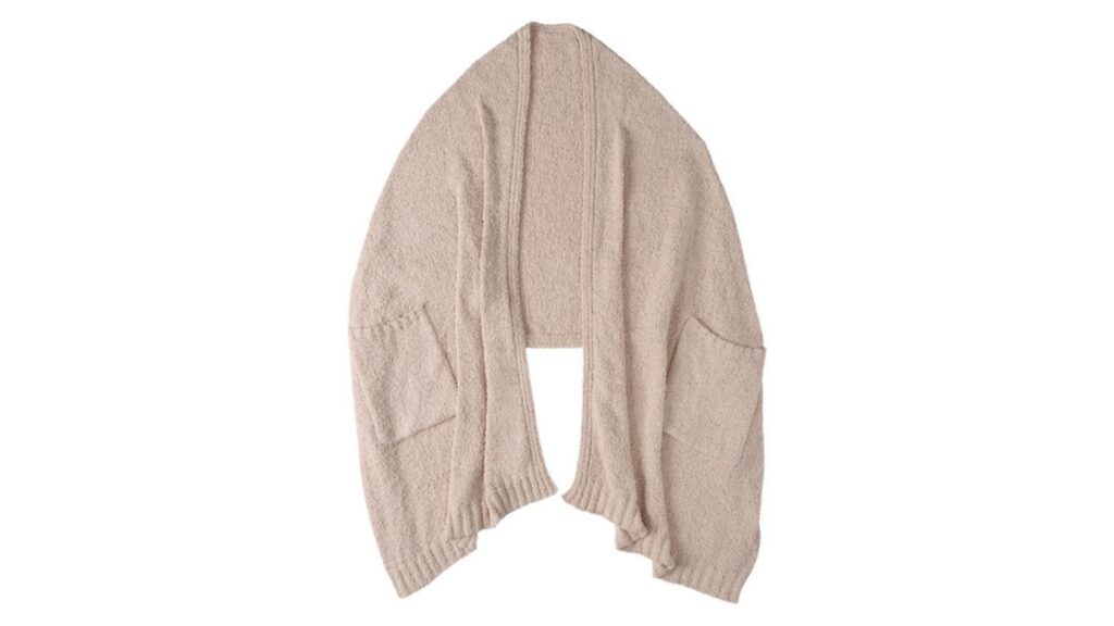 shawl blanket with pockets