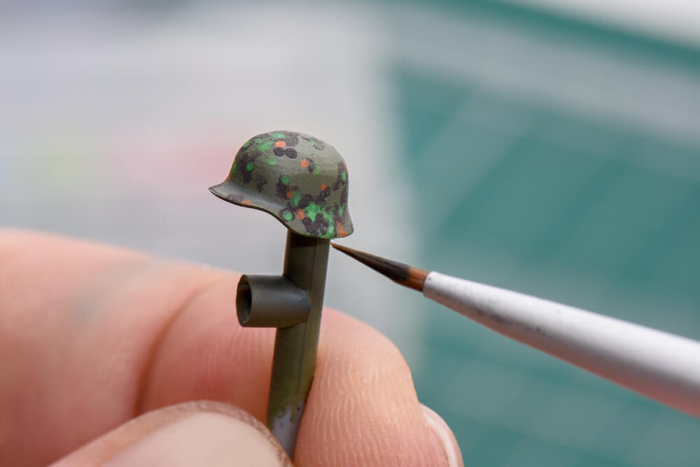 painting miniature soldiers