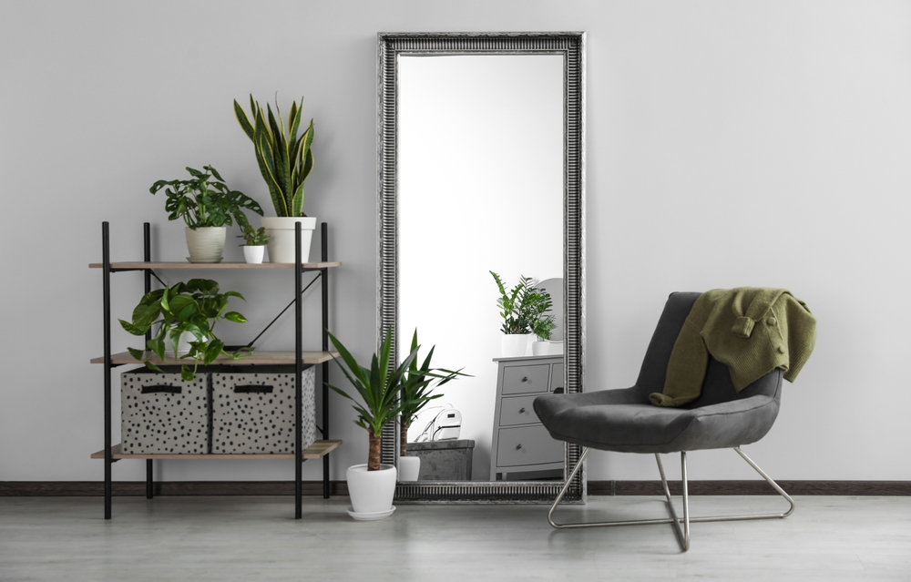 large leaning mirror