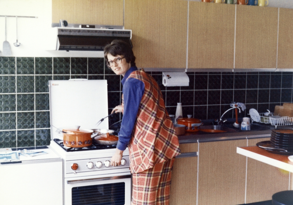 1970s kitchen