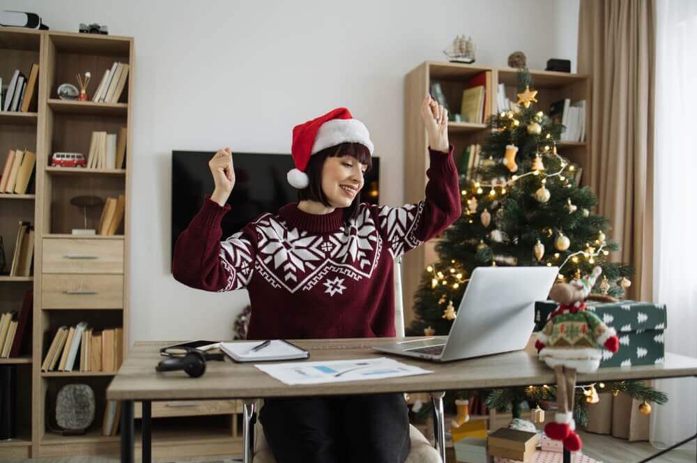 Christmas work from home staff