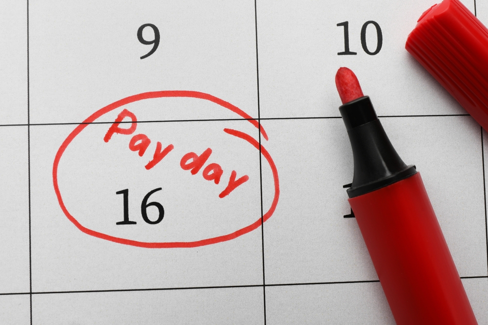 pay day circled on calendar