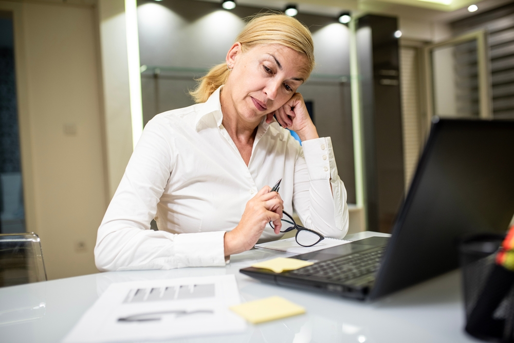 woman worried about her social security