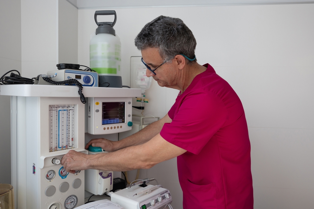Biomedical equipment maintenance manager