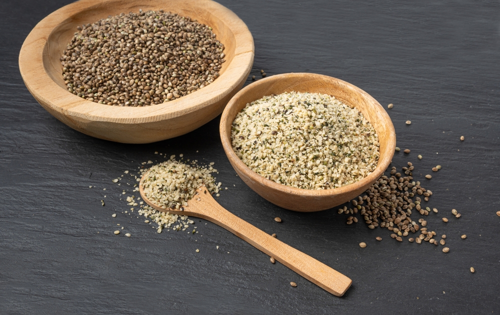 shelled hemp seeds