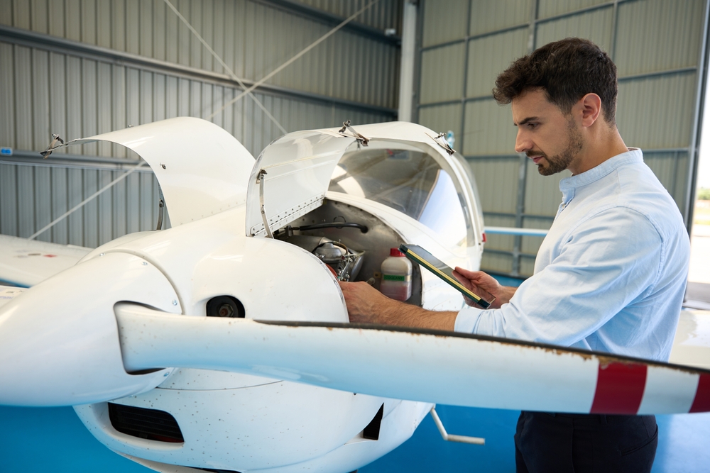 Aircraft mechanic