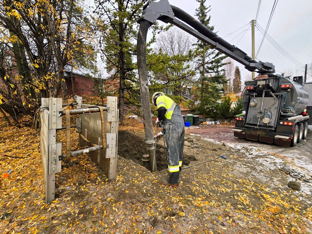 Hydrovac operator
