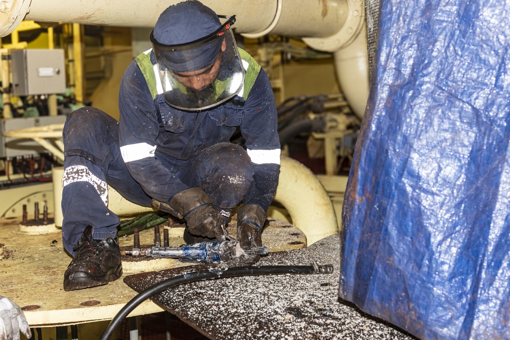 Pipeline machinery mechanic