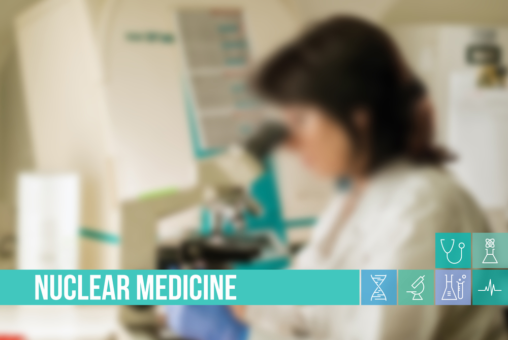 Nuclear medicine technologist