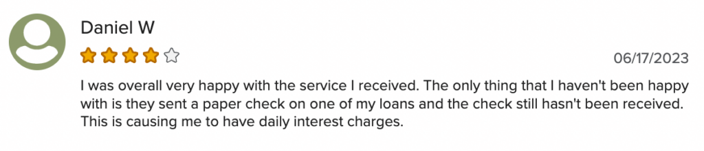 4-star BBB review of Universal Credit, a provider of single mom loans.