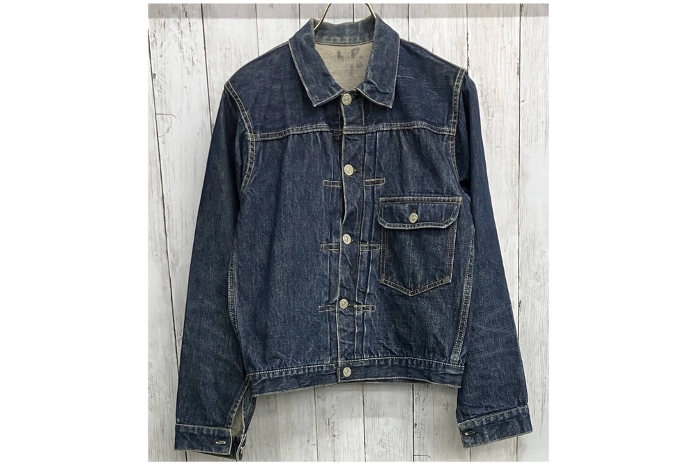 Original Levi's Type I 506XX denim jacket with one chest pocket and front pleats