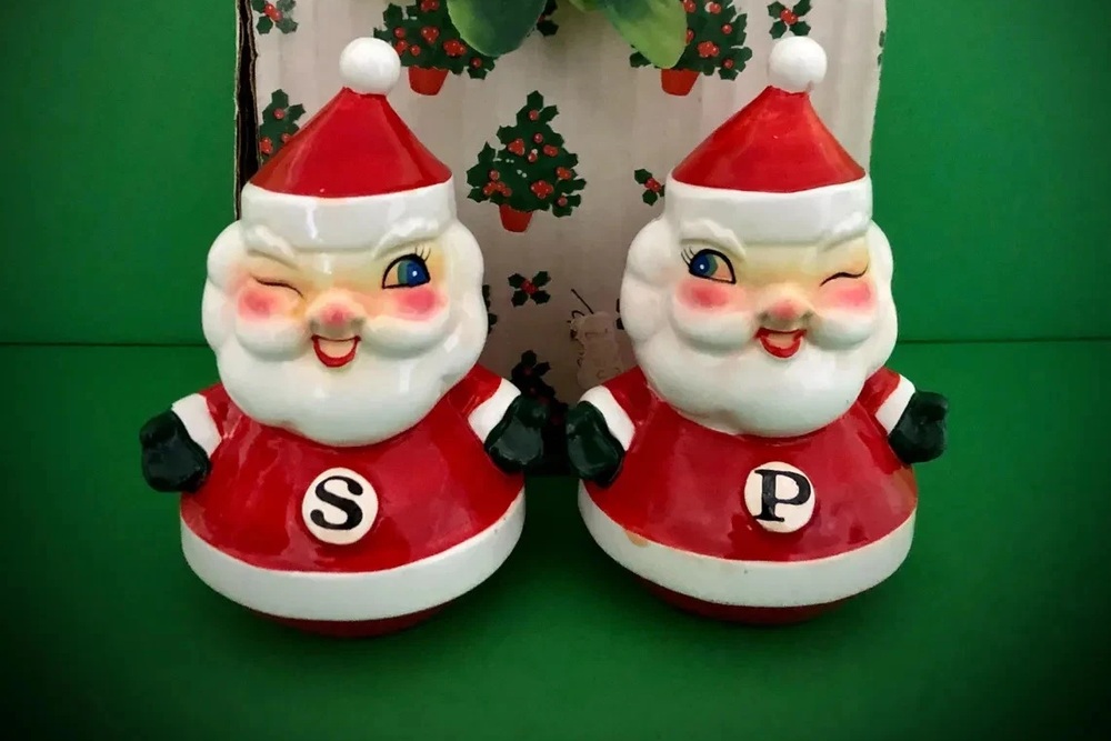 Holt-Howard winking Santa shakers marked S and P.